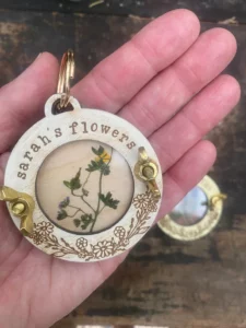 nature gifts for kids - flower press keychain
