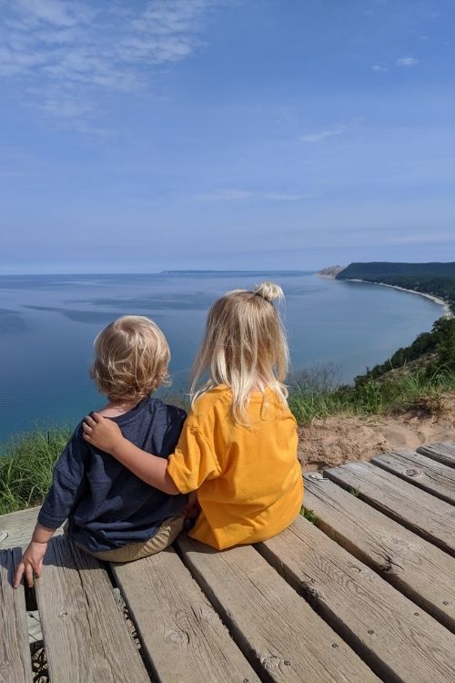 Best Michigan Hikes for Families - Empire Bluff Trail at Sleeping Bear Dunes National Lakeshore (Empire, MI)